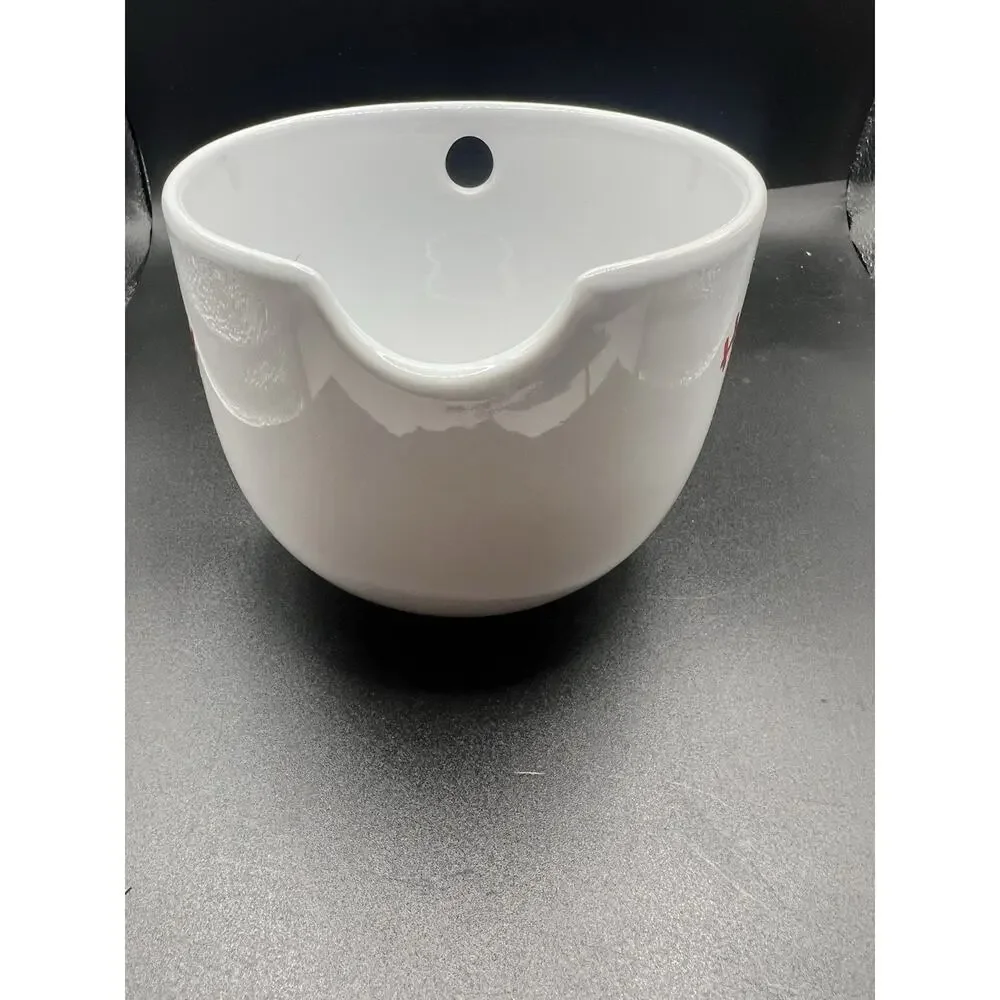 Hello Kitty Strawberry Ramen Bowl Ceramic Does NOT Include Chopsticks Very‎ Good
